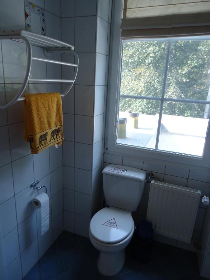 Hostellerie De La Vallee Heffingen Номер фото