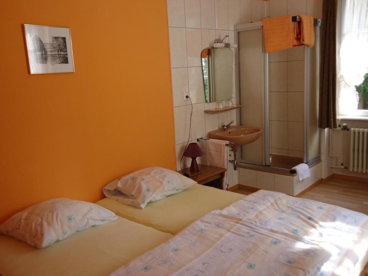Hostellerie De La Vallee Heffingen Екстер'єр фото
